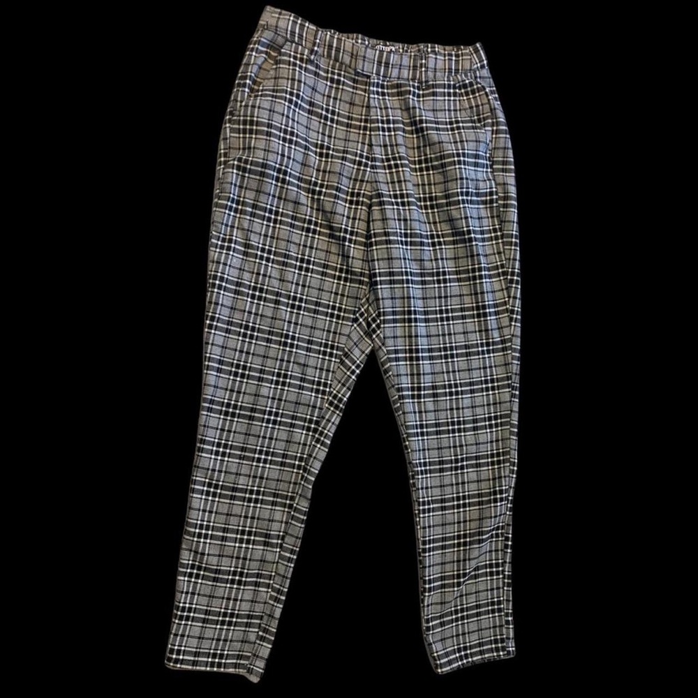 Hot Topic Black & White Plaid Pants